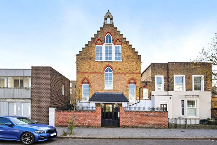 Studio To Rent In Eburne Road, Holloway, London, N7