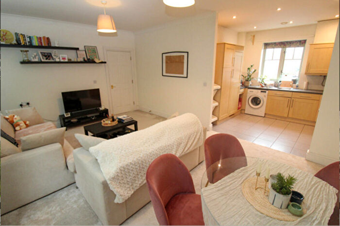 2 Bedroom Apartment For Sale In Clickers Drive, Upton, NN5