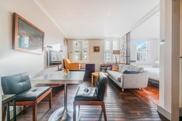 1 Bedroom Flat To Rent In Drayton Gardens, London, SW10