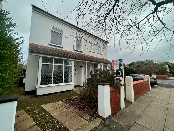 2 Bedroom Semi-Detached House To Rent In Halsall Road Birkdale Southport, PR8
