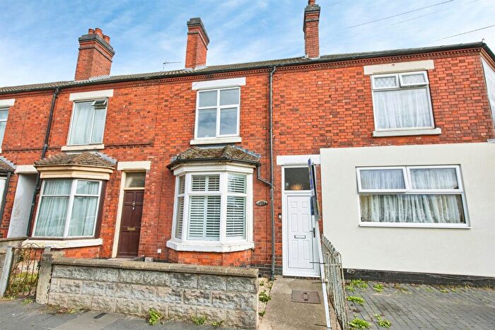 3 Bedroom End Of Terrace House For Sale In Calais Road, Burton-On-Trent, DE13