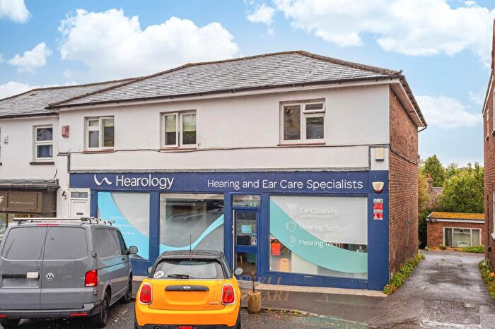 2 Bedroom Flat To Rent In Lewes Road, Castle House The Square Lewes Road, RH18