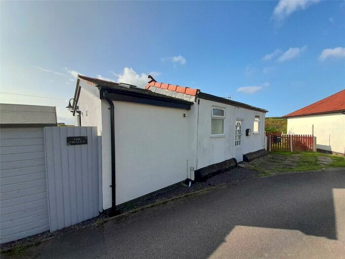 1 Bedroom Bungalow For Sale In Gwaenysgor, Rhyl, Flintshire, LL18