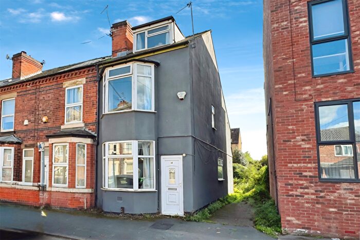 4 Bedroom End Of Terrace House For Sale In Claude Street, Dunkirk, NG7