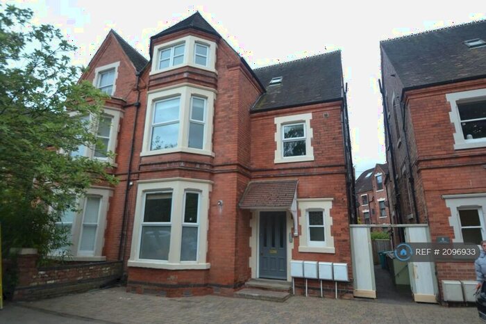 2 Bedroom Flat To Rent In Hamilton Drive, Nottingham, NG7