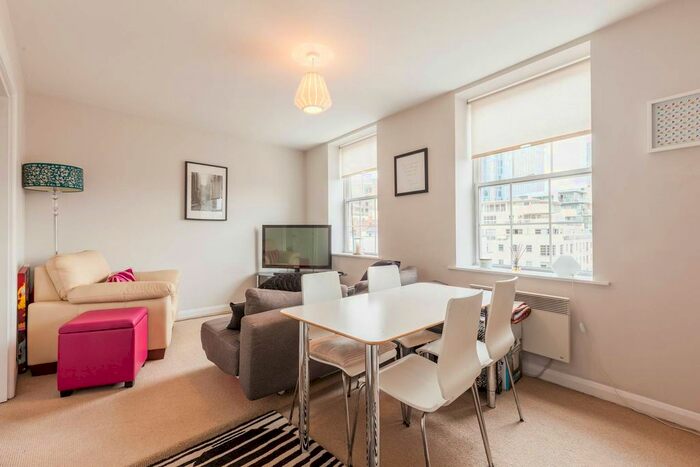 1 Bedroom Flat To Rent In Arcadia Court, Spitalfields, London, E1