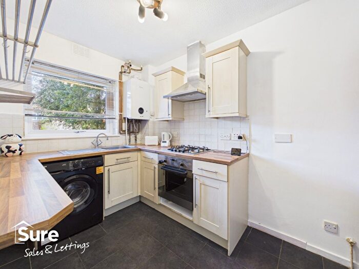 1 Bedroom Terraced House To Rent In Sherwood Place, Hemel Hempstead, Hertfordshire, HP2