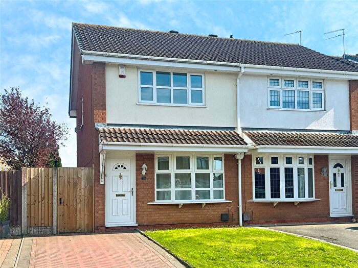 2 Bedroom Semi Detached House For Sale In Stephenson Drive, Perton, Wolverhampton, Staffordshire, WV6