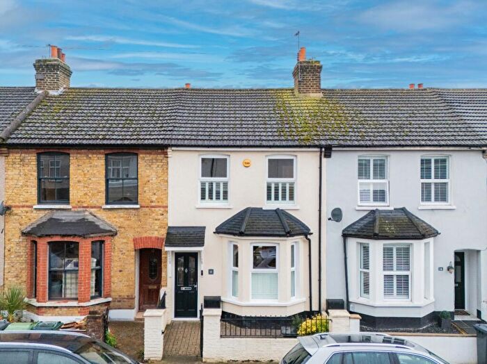 2 Bedroom Terraced House For Sale In Gloucester Road, Dartford, Kent, DA1