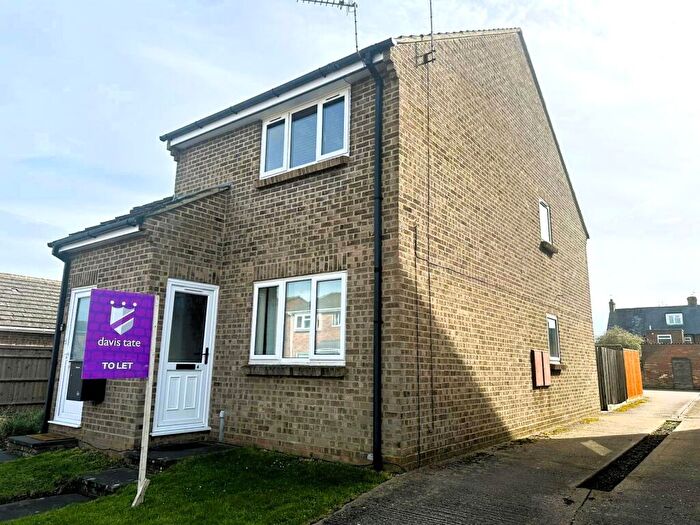 1 Bedroom Apartment To Rent In Segsbury Road, Wantage, Oxfordshire, OX12