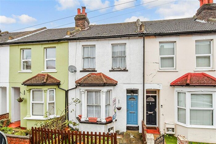 2 Bedroom Terraced House For Sale In Purley Road, South Croydon, Surrey, CR2