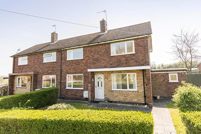 3 Bedroom Semi Detached House For Sale In Wistow Close, Wigston, LE18