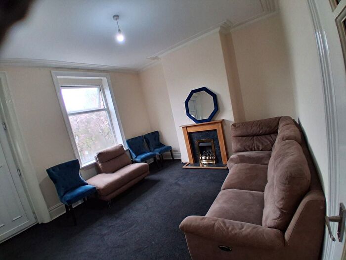 2 Bedroom Terraced House To Rent In Surrey Street, Batley, WF17