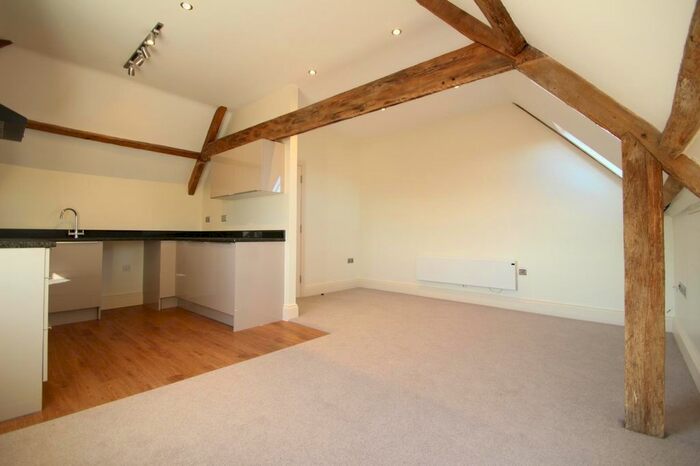 2 Bedroom Flat To Rent In Hunter House, Goodramgate, York, YO1