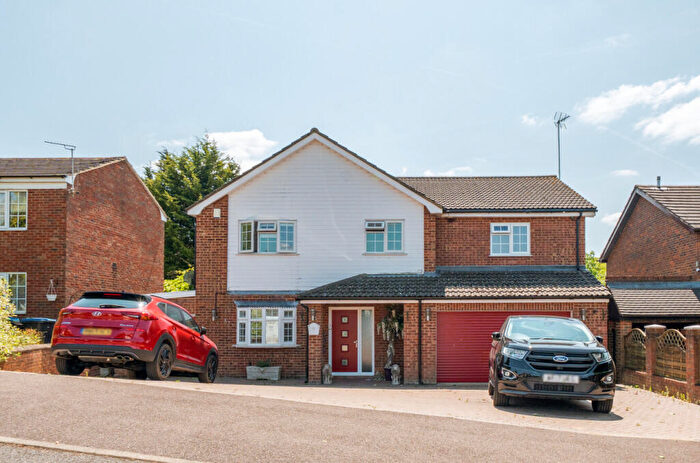 5 Bedroom Detached House For Sale In Hilly Field, Harlow, Essex, CM18