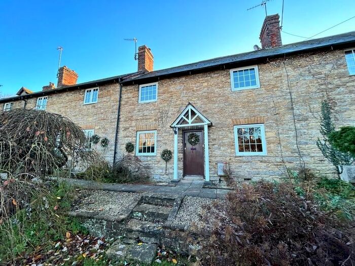 2 Bedroom Cottage To Rent In Ladybridge Terrace, Turvey, MK43