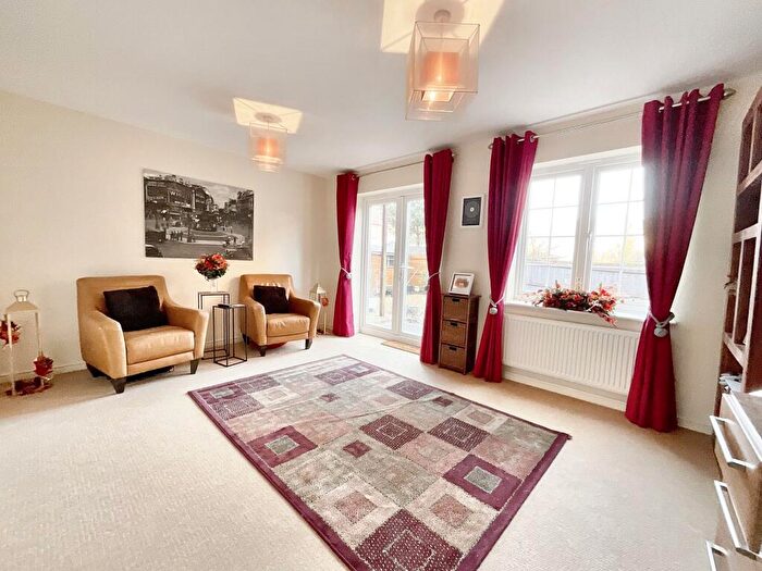 3 Bedroom Semi-Detached House For Sale In Williamson Drive, Nantwich, CW5