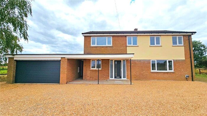 4 Bedroom Detached House To Rent In Kimbolton Road, Hail Weston, St. Neots, PE19