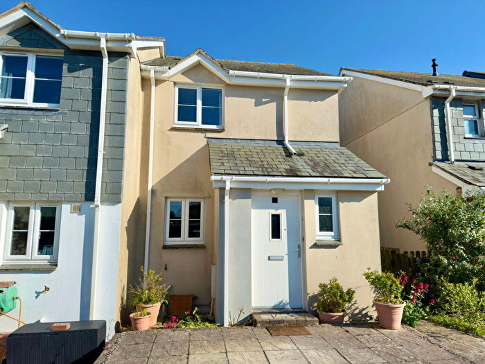 2 Bedroom End Of Terrace House For Sale In St. Merryn, PL28