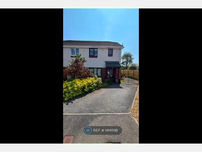 3 Bedroom Semi-Detached House To Rent In Clos Cenawon, Swansea, SA6