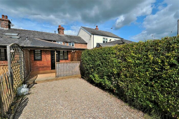 2 Bedroom Property To Rent In Holmes Chapel Road, Sproston, Nr Holmes Chapel, CW4