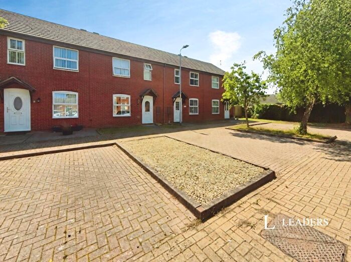 2 Bedroom House To Rent In Maple Grove, Holbeach, PE12