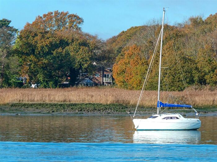 5 Bedroom Detached House For Sale In Kingfisher Close, Hamble, Southampton, Hampshire, SO31