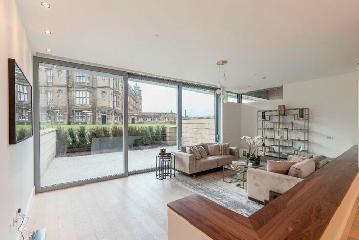 3 Bedroom Flat To Rent In Donaldson Crescent, New Town, Edinburgh, EH12