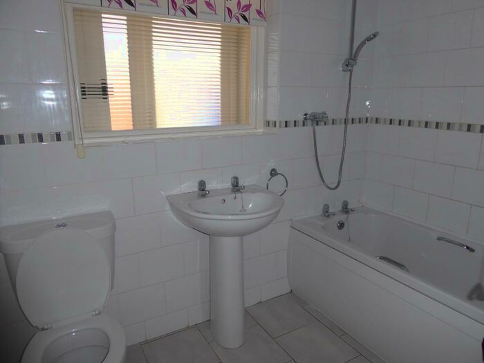 2 Bedroom Bungalow To Rent In Eastwood Drive, Boston, PE21