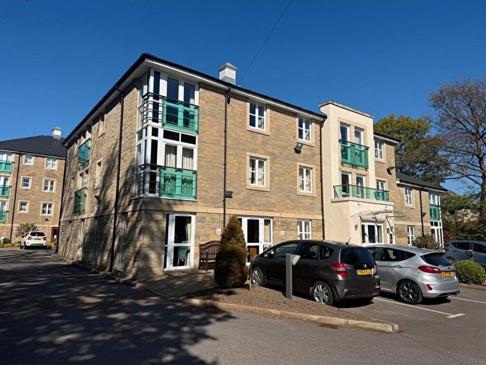 1 Bedroom Retirement Property For Sale In Jowett Court, Idle, Bradford, BD10