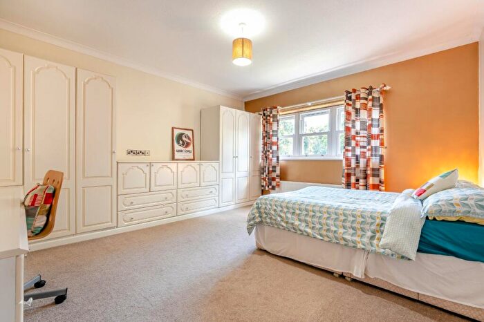 8 Bedroom Equestrian Facility For Sale In Oldstairs Road, Kingsdown, Deal, Kent, CT14