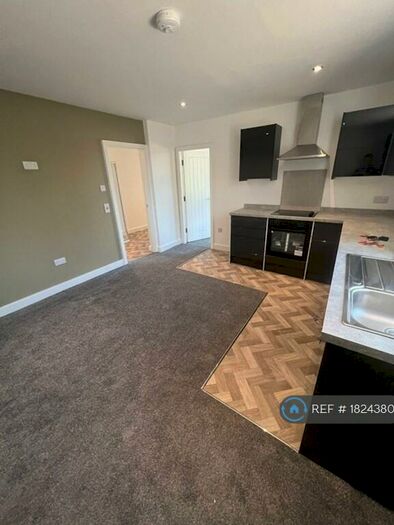 1 Bedroom Flat To Rent In Britannia Inn, Burnley, BB11