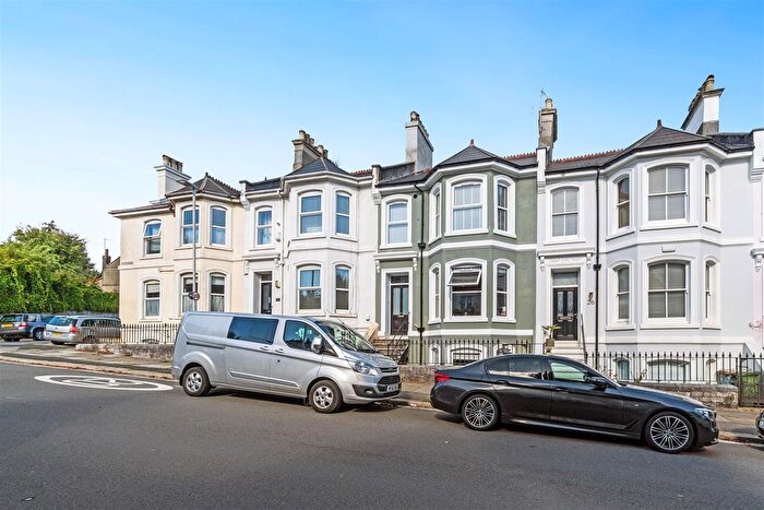 1 Bedroom Flat To Rent In Valletort Road, Plymouth, PL1