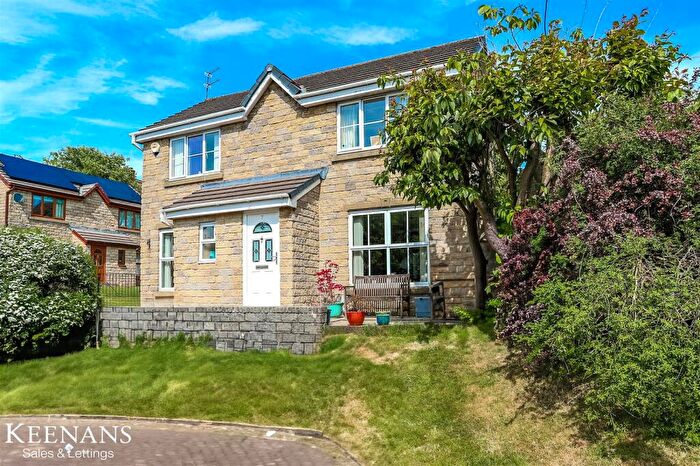 3 Bedroom Detached House For Sale In Verbena Close, Lower Darwen, Darwen, BB3
