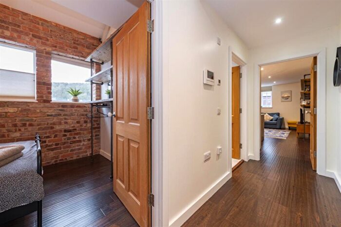 2 Bedroom Apartment To Rent In Thomas Street, Lewes, BN7