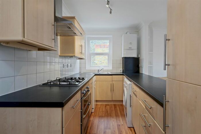 2 Bedroom Flat To Rent In Broughton Road, London, W13