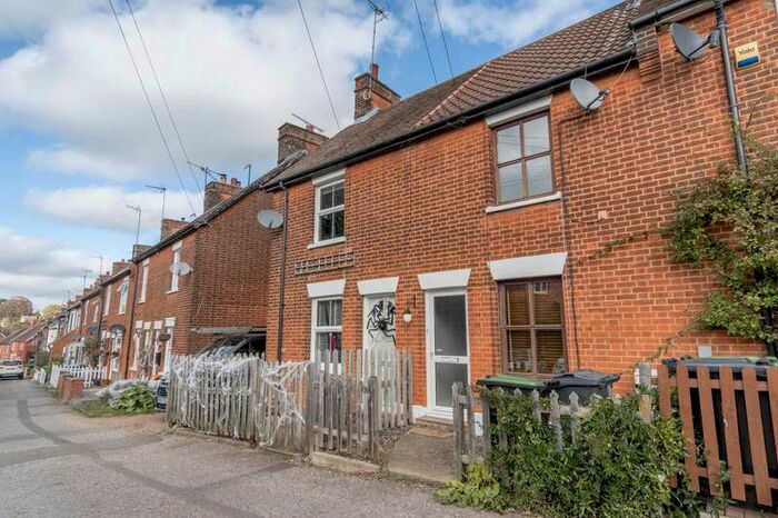 3 Bedroom Terraced House To Rent In Stansted Mountfitchet, CM24