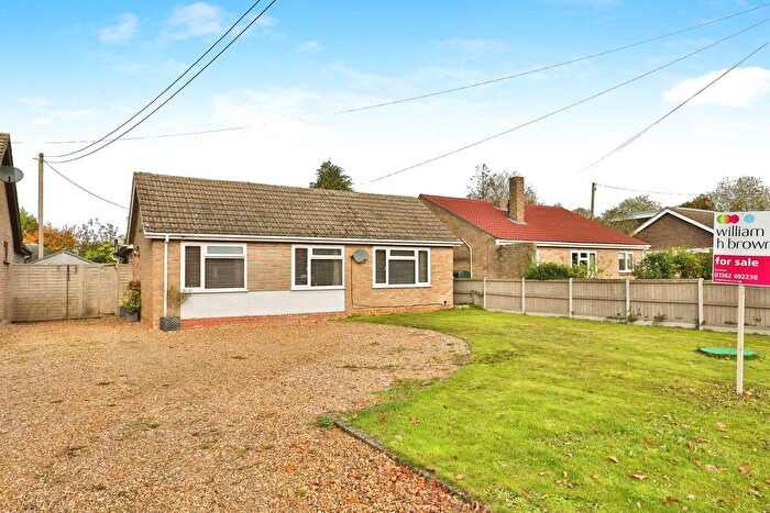 3 Bedroom Detached Bungalow For Sale In Norwich Road, Barnham Broom, Norwich, NR9