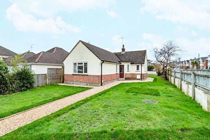 2 Bedroom House To Rent In Livingstone Road, , Bournemouth, BH12