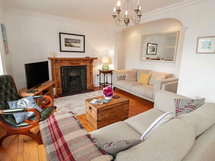 3 Bedroom End Of Terrace House For Sale In Tan Y Bryn, New Street, Beaumaris, LL58