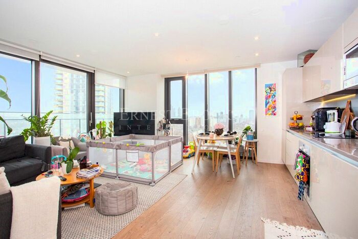 2 Bedroom Flat To Rent In One The Elephant, St Gabriel Walk, Elephant &amp; Castle, SE1