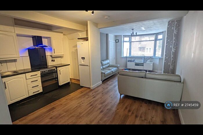 3 Bedroom Terraced House To Rent In North Street, Coventry, CV2