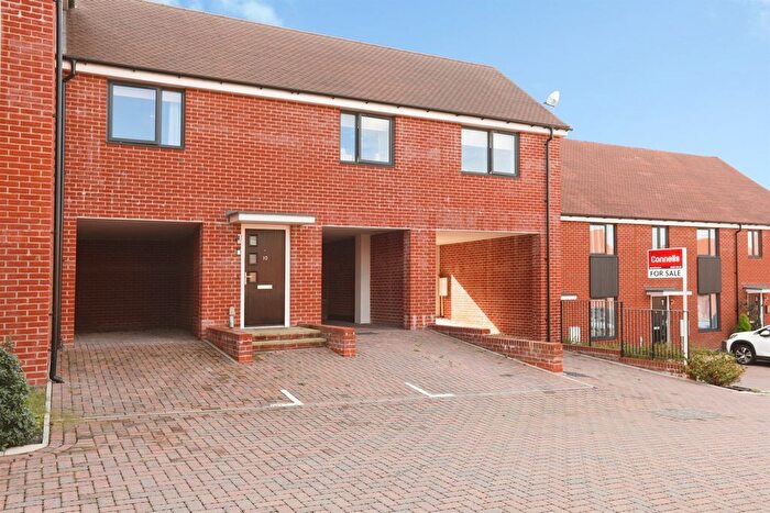 2 Bedroom Property For Sale In Thistly Field, East Grinstead, RH19