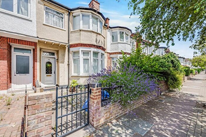 3 Bedroom Terraced House For Sale In Dewsbury Road, London, NW10