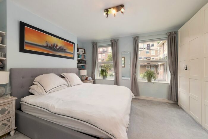 2 Bedroom Maisonette To Rent In Milk Yard, London, E1W