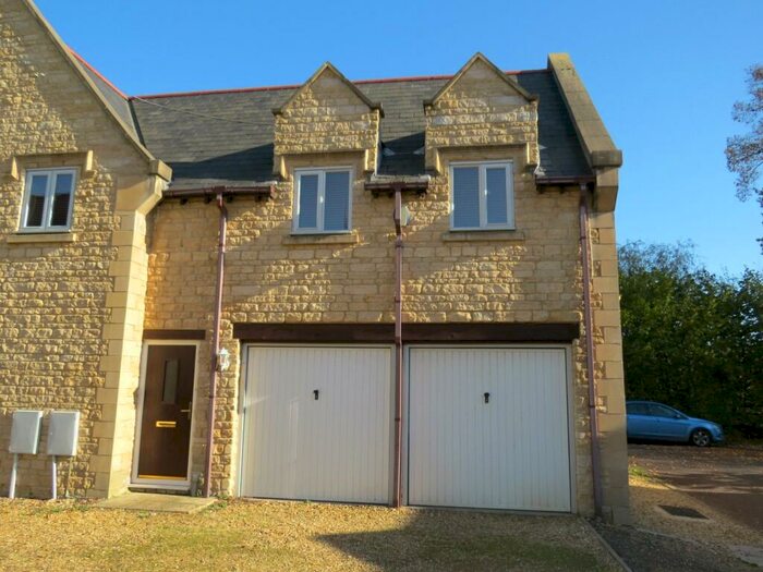 2 Bedroom Apartment To Rent In Church Green, Barnwell, Oundle, PE8