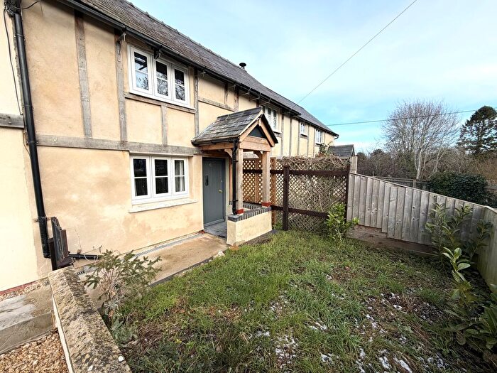 2 Bedroom Cottage To Rent In High Street, Childrey, Wantage, OX12