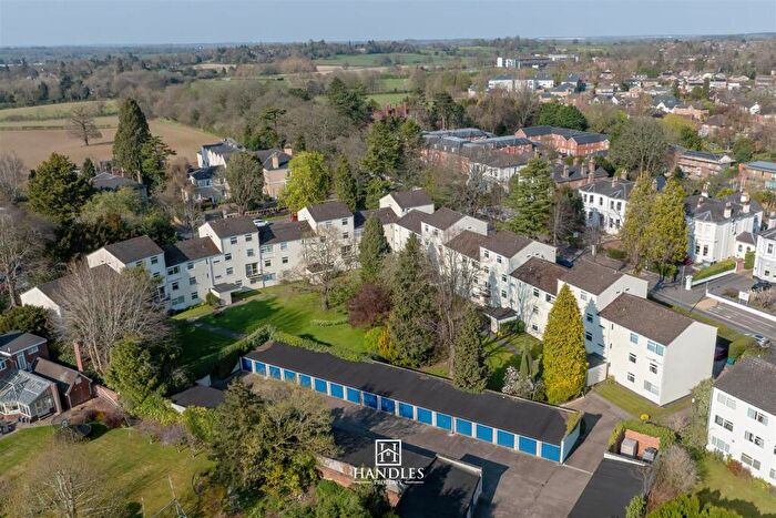 4 Bedroom Flat For Sale In Northumberland Court, Northumberland Road, Leamington Spa, CV32