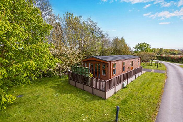 2 Bedroom Park Home For Sale In Moor Lane, Ryther, Tadcaster, LS24