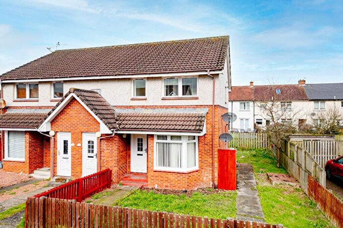 2 Bedroom Flat For Sale In Thornyflat Place, Ayr, South Ayrshire, KA8